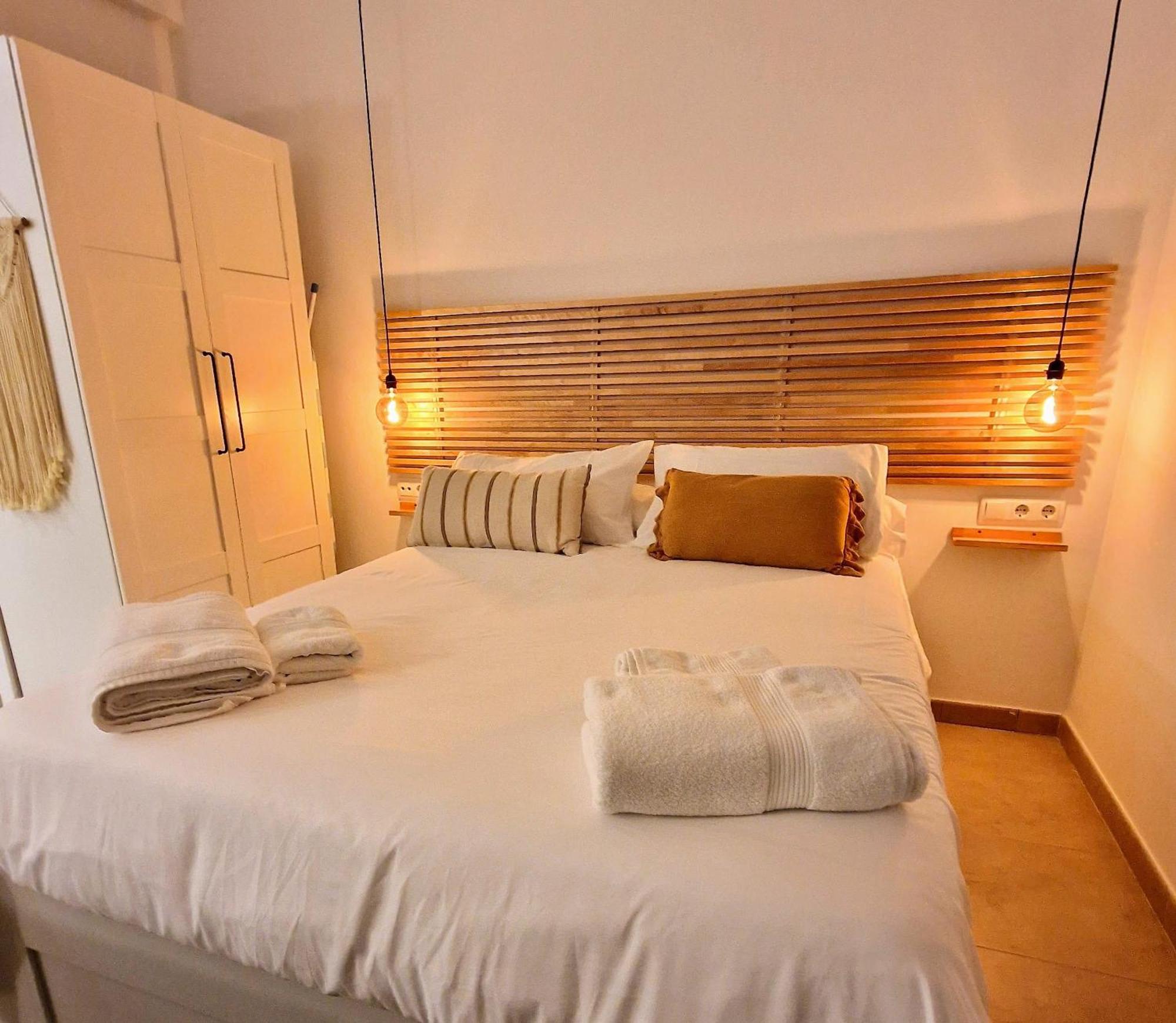 Loft Acogedor Cerca De Barcelona Apartman Terrassa Kültér fotó